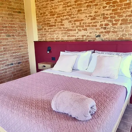 Ca' Sinoira Bed & Breakfast Nizza Monferrato